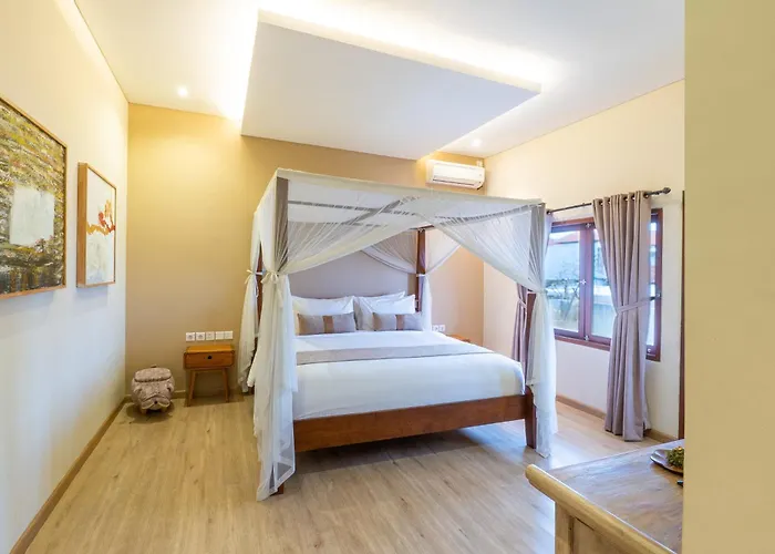 Villa La Rose And Camp