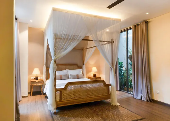 Villa La Rose And Camp *