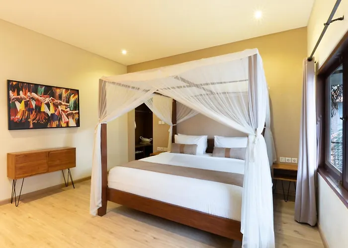Villa La Rose And Camp Canggu (Bali)