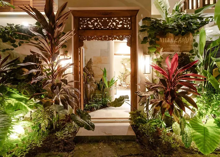 Villa La Rose And Camp Canggu