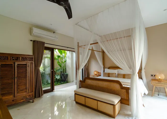 Villa La Rose And Camp